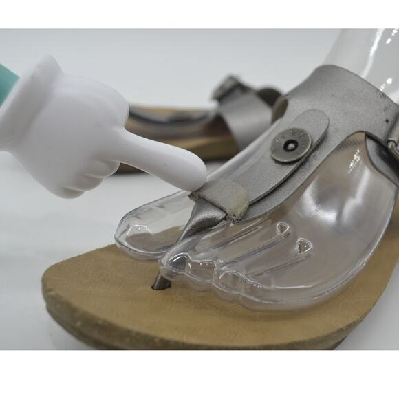 Blowfish Sandals Silver Metallic Thong Buckle Casual Silver 8.5 - Picture 3 of 11